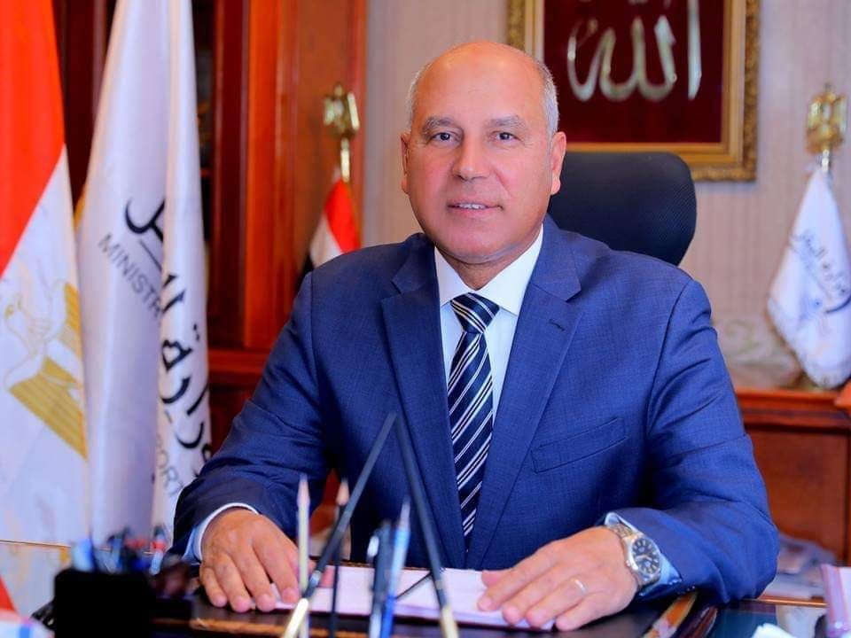 من هو كامل الوزير وزير النقل المصري 
